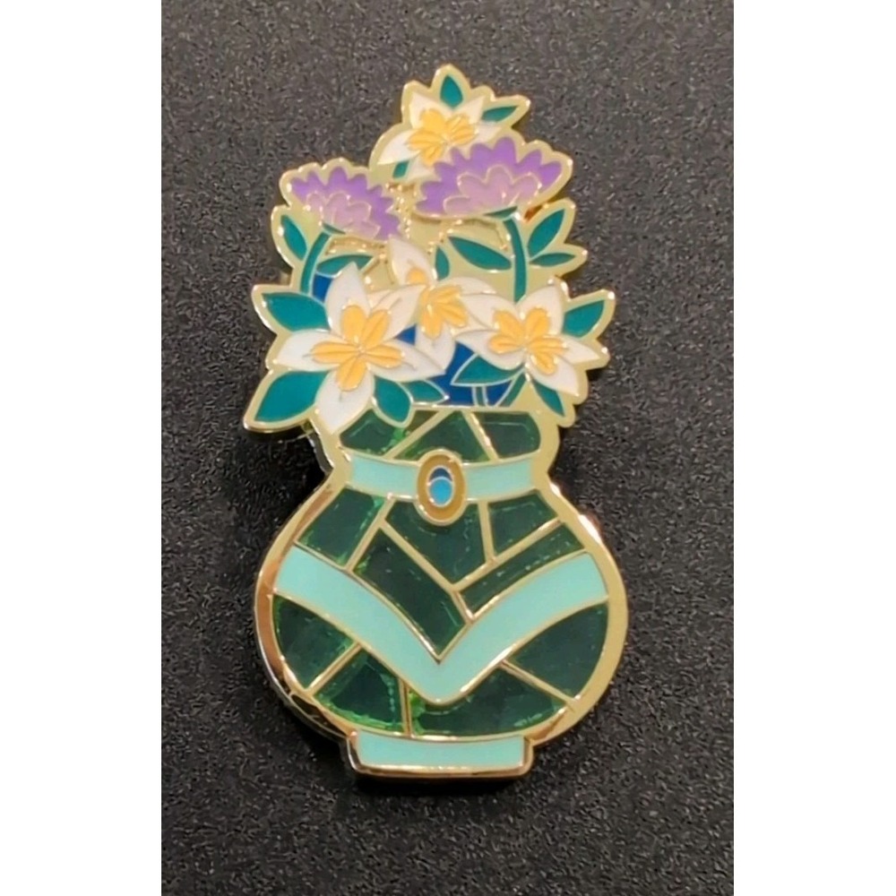 Disney Loungefly Pin Princess Flower Vase Stained Glass - Jasmine